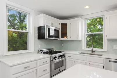 20 Ocean Ave #4, Marblehead, MA 01945 - Photo 7