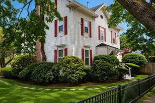 20 Ocean Ave, Marblehead, MA 01945 - Photo 1