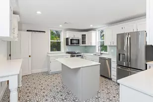 20 Ocean Ave, Marblehead, MA 01945 - Photo 7