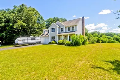 26 Laro Rd, Southwick, MA 01077 - Photo 3