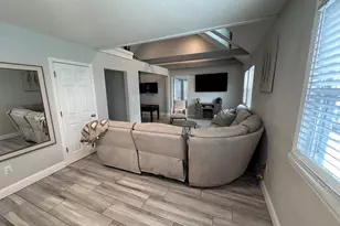 36 Lexington Ave, Boston, MA 02136 - Photo 5
