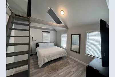 36 Lexington Avenue, Boston, MA 02136 - Photo 11