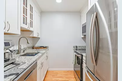 350 W 4th St #402, Boston, MA 02127 - Photo 7