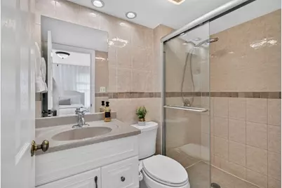 241 Lebanon St, Malden, MA 02148 - Photo 15