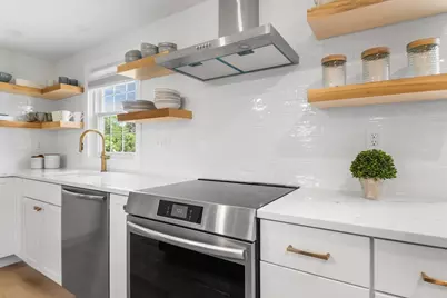 5 Field Rd, Gloucester, MA 01930 - Photo 5