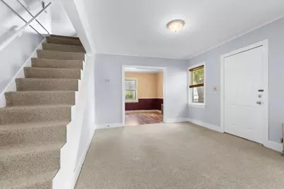 40 Sycamore St, Brockton, MA 02301 - Photo 9