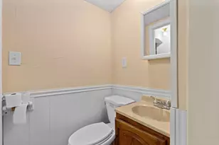 40 Sycamore St, Brockton, MA 02301 - Photo 33
