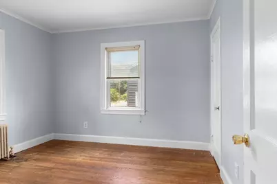 40 Sycamore St, Brockton, MA 02301 - Photo 5