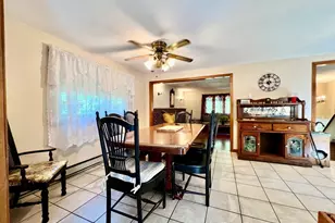 60 Carousel Dr, Millbury, MA 01527 - Photo 9