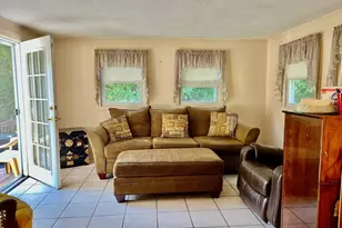 60 Carousel Dr, Millbury, MA 01527 - Photo 7