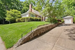 35 Arden Rd, Watertown, MA 02472 - Photo 7