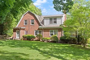 35 Arden Rd, Watertown, MA 02472 - Photo 9