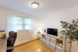 276 Newport Ave, Attleboro, MA 02703 - Photo 13