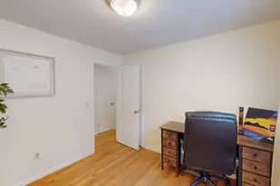 276 Newport Ave, Attleboro, MA 02703 - Photo 15