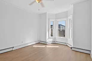 404 E 7th St, Boston, MA 02127 - Photo 7