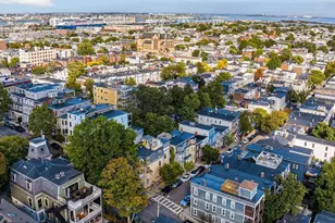 404 E 7th St, Boston, MA 02127 - Photo 19