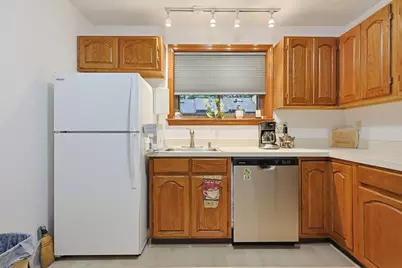 28 Wilson Street #17, Marlborough, MA 01752 - Photo 7