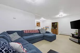 28 Wilson St, Marlborough, MA 01752 - Photo 17