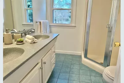 71 Elinor Rd, Newton, MA 02461 - Photo 19