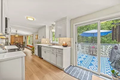 51 Westbrook Rd, South Hadley, MA 01075 - Photo 11