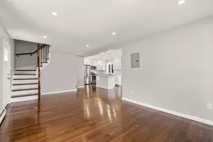 38 Overlook Rd, Waltham, MA 02451 - Photo 9