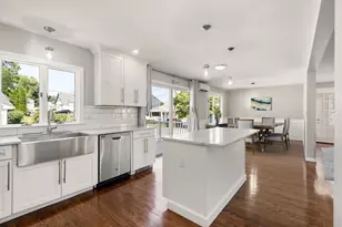38 Overlook Rd, Waltham, MA 02451 - Photo 3