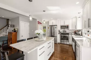 38 Overlook Rd, Waltham, MA 02451 - Photo 3