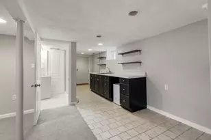 38 Overlook Rd, Waltham, MA 02451 - Photo 31