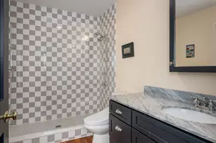 38 Gray St, Amherst, MA 01002 - Photo 25