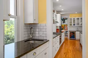 38 Gray St, Amherst, MA 01002 - Photo 15
