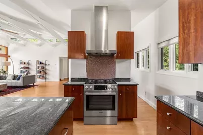 285 Brush Hill Rd, Milton, MA 02186 - Photo 11
