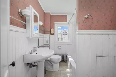 4 Elm Street, Oxford, MA 01540 - Photo 25