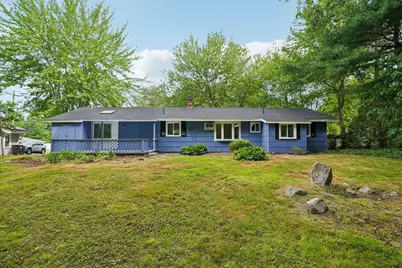 237 Hovenden Ave, Brockton, MA 02302 - Photo 5