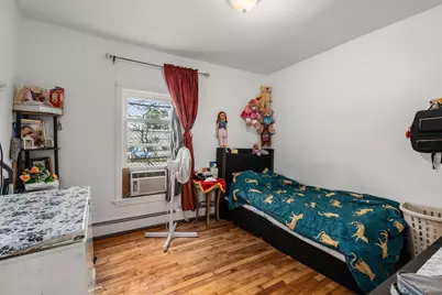122 Piedmont St, Worcester, MA 01609 - Photo 9