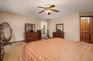 29 Morningside St, Leominster, MA 01453 - Photo 9