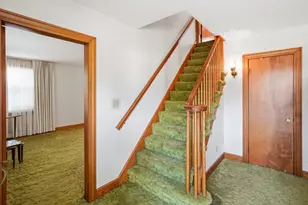 77 W Main St, Dudley, MA 01571 - Photo 15