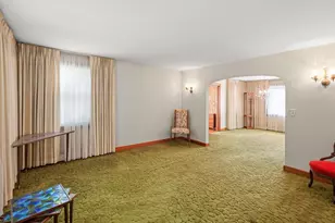 77 W Main St, Dudley, MA 01571 - Photo 21