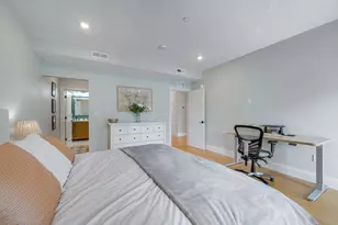 31 Boardman St, Boston, MA 02128 - Photo 7
