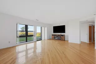1 Seal Harbor Rd, Winthrop, MA 02152 - Photo 7