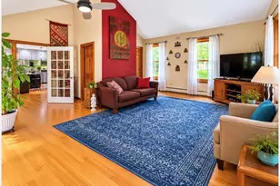 31 Woodside Cir, Sturbridge, MA 01566 - Photo 3