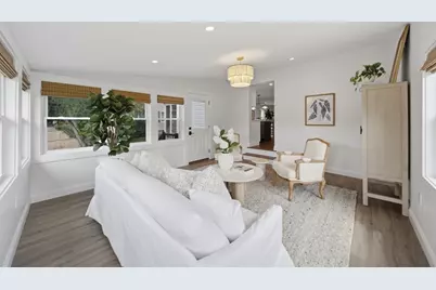 26 Heather St, Beverly, MA 01915 - Photo 11