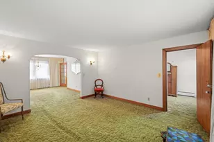 77 W Main St, Dudley, MA 01571 - Photo 17