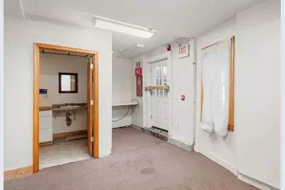 14-16-18 Friend St, Amesbury, MA 01913 - Photo 17