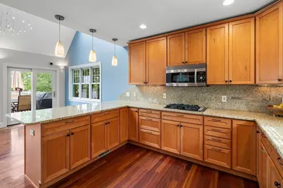 10 Shore Rd, Plymouth, MA 02360 - Photo 13