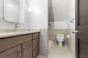 317 Main St, Wakefield, MA 01880 - Photo 9