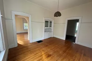 84 Walker St, Newton, MA 02460 - Photo 9