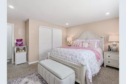 175 Willard #8, Lowell, MA 01850 - Photo 15