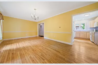 38 Grove St, Kingston, MA 02364 - Photo 5