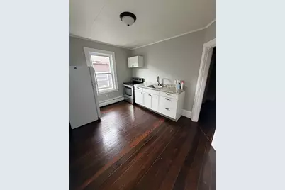 333 Cabot St #2R, Beverly, MA 01915 - Photo 3