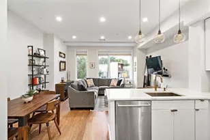 303 Sumner St, Boston, MA 02128 - Photo 7